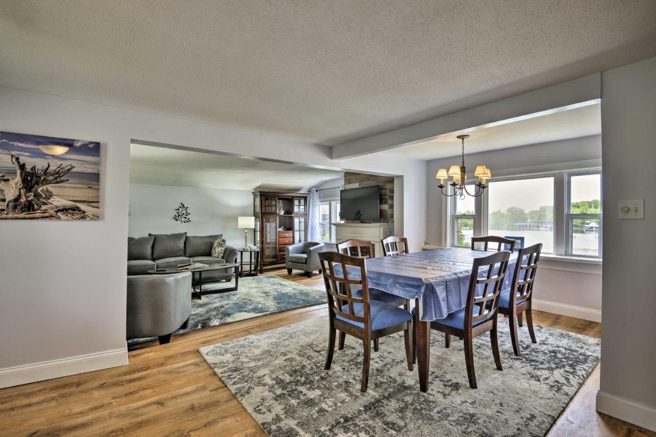 Family Cottage On Chaumont Bay, Walk To Downtown Buitenkant foto